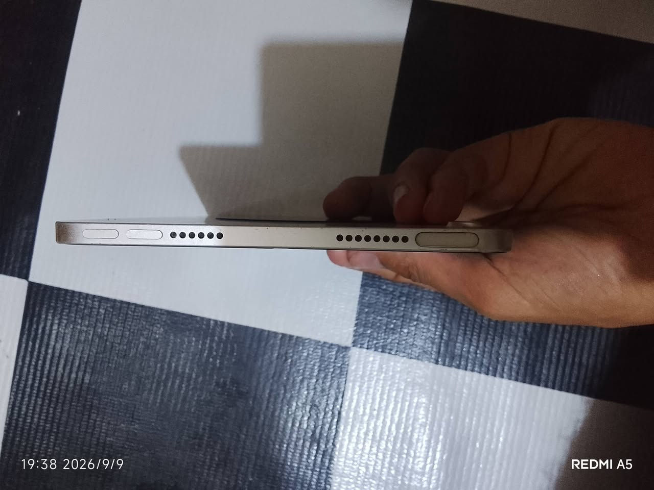 ايباد ميني 6
ذاكره 256
بطاريه87
بغداد/محموديه 
السعر 375
بي فطر بطارف جوا ممبين 
*********** واتس/خط
