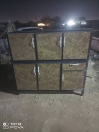 كاونتر • نظيف • متر او نص