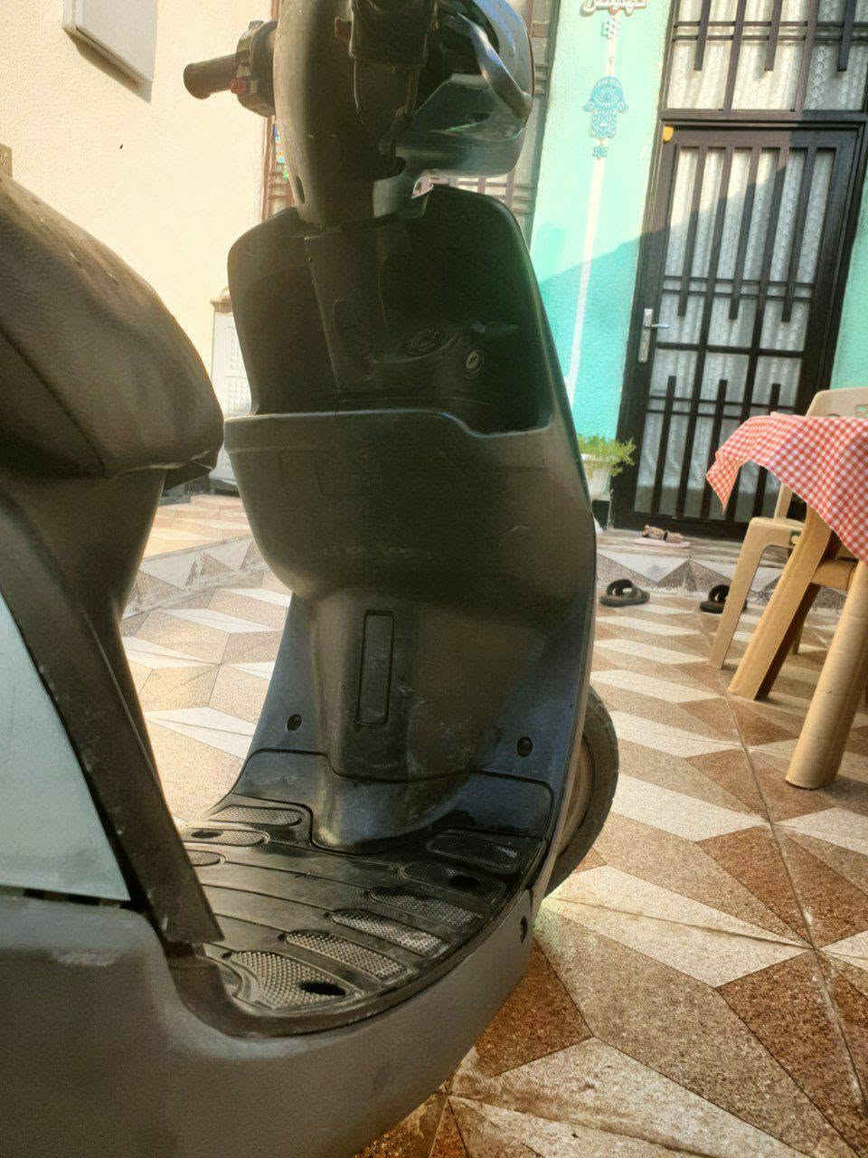السلام عليكم بطه للبيع نضيفة كهربائيات كلهه شغاله بس نقص باتري، من الصبح نص هندر، سعرهه 300 وبيهه مجال مكاني كربلاء قرب باب طويريج، واتساب واتصال ***********
