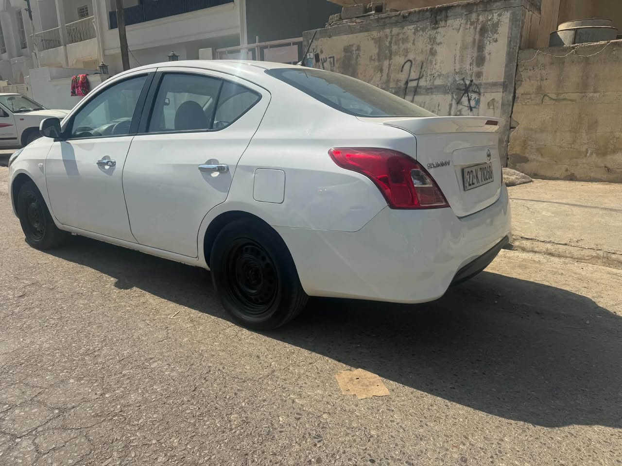 نیسان سەنی ٢٠٢١ یەک پارچەو نیوی هەیە لێدانی نیە هەندەکیش ساردە کوتی هەیە رەقەمی ساعێبی دادەنێم ***********  سەحری ٩٤ وەرەقەیە أربيل, العراق
