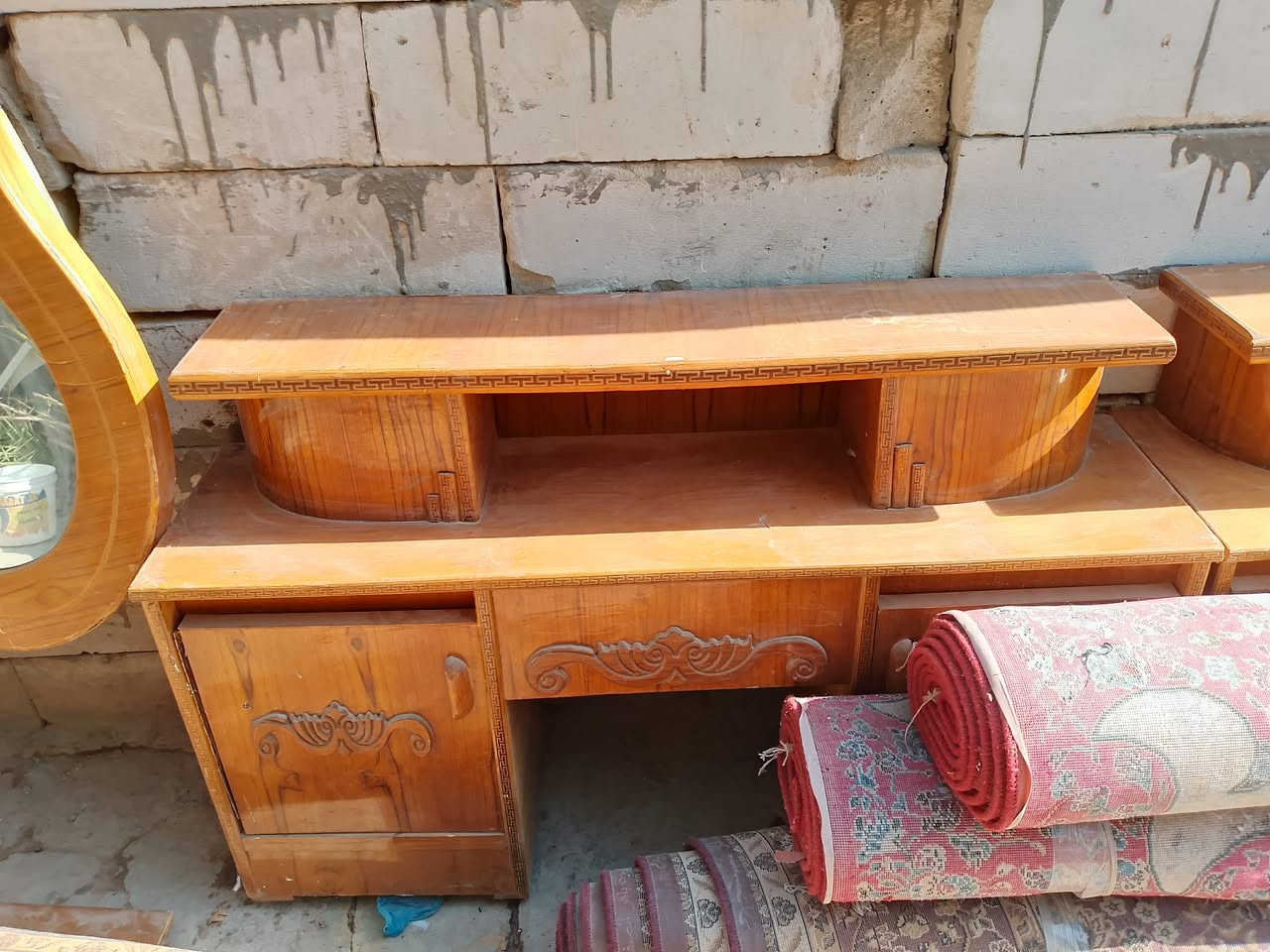 غرفه جديده تسكام ستعمال قليل طابق واحد نقص بس زاويه سعر مناسب حله شارع 60 قرب كليه فنون الجميله شراي يتصل على الرقم *********** مكلفه

