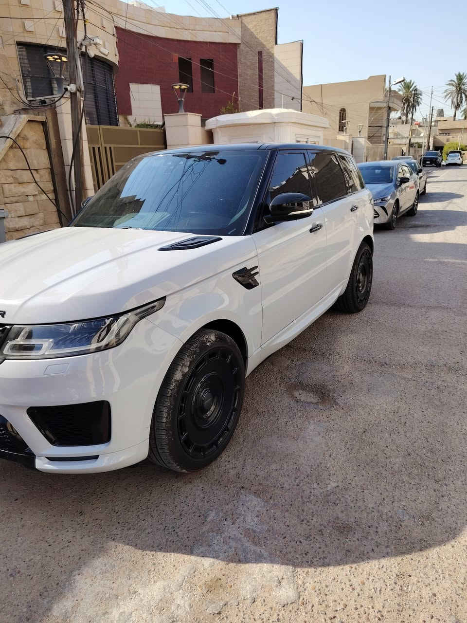 رانج سبورت موديل 2018 خليجي وكالة سردار مغلفة كلهة لون الأصلي جوزي بيهة BDR جدن بسيط باب السايق محرك ٦ سلندر سيارة جديدة بسمي رقم مميز السعر 44 الف دولار مكان السيارة بغداد المنصور
***********
رانج سبورت موديل 2018 خليجي وكالة سردار مغلفة كلهة لون الأصلي جوزي بيهة BDR جدن بسيط باب السايق محرك ٦ سلندر سيارة جديدة بسمي رقم مميز السعر 44 الف دولار مكان السيارة بغداد المنصور
