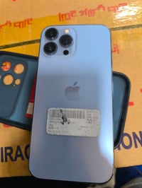 آيفون 13 برو ماكس • ٢٥٦ غ.ب. • بطارية ٩٥٪