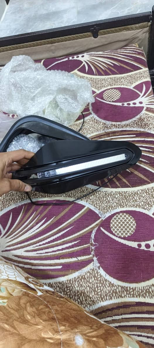 درع سكان واشاره بنفس الوقت يرهم بوكسر / ايراني /دايوان مع زوج مرايات جوراب كذالك يرهمن بوكسر وايراني شتريتهن وماشديتهن عل وضعيتهن بلجيس سعرهن ثنينهن 25 العنوان البصرة الجزيرة شط العرب 
***********

