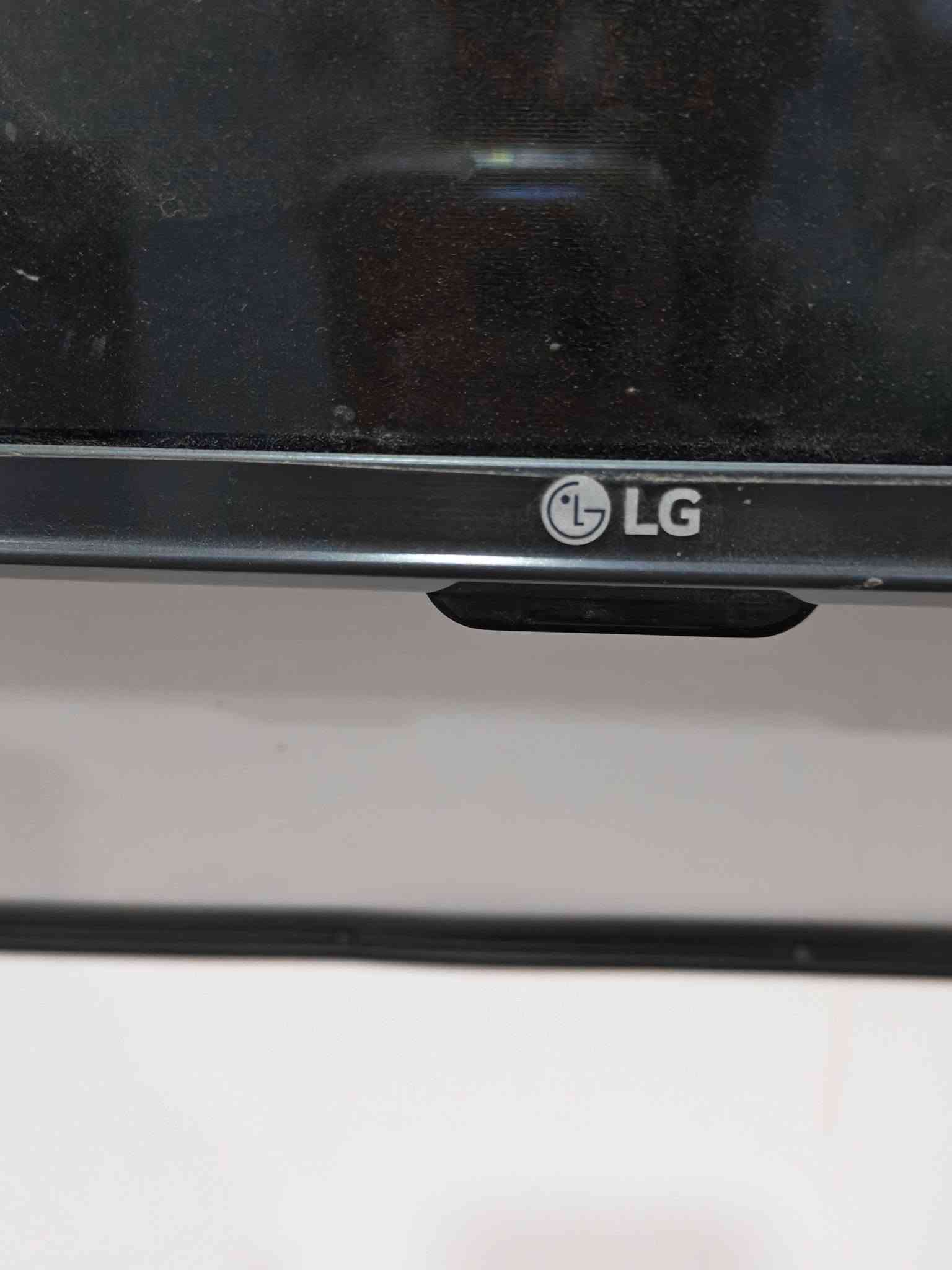 بلازما LG • ٤٢ بوصة • اصلية