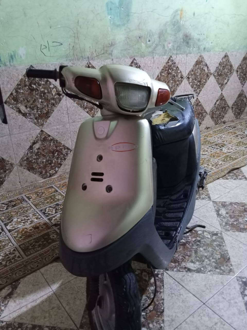 ليا الله سلام عليكم شباب بطه للبيع مامفتوحه شرط خرسه بس سويج ضايع لا بيه صوت كير ولا روه شاصي نضيف كل نقص مابيه بس سويج ضايع الي يريده بخدمته سعره 200مكاني كربلاء حي نضال يم المستوصف بضبط ***********
