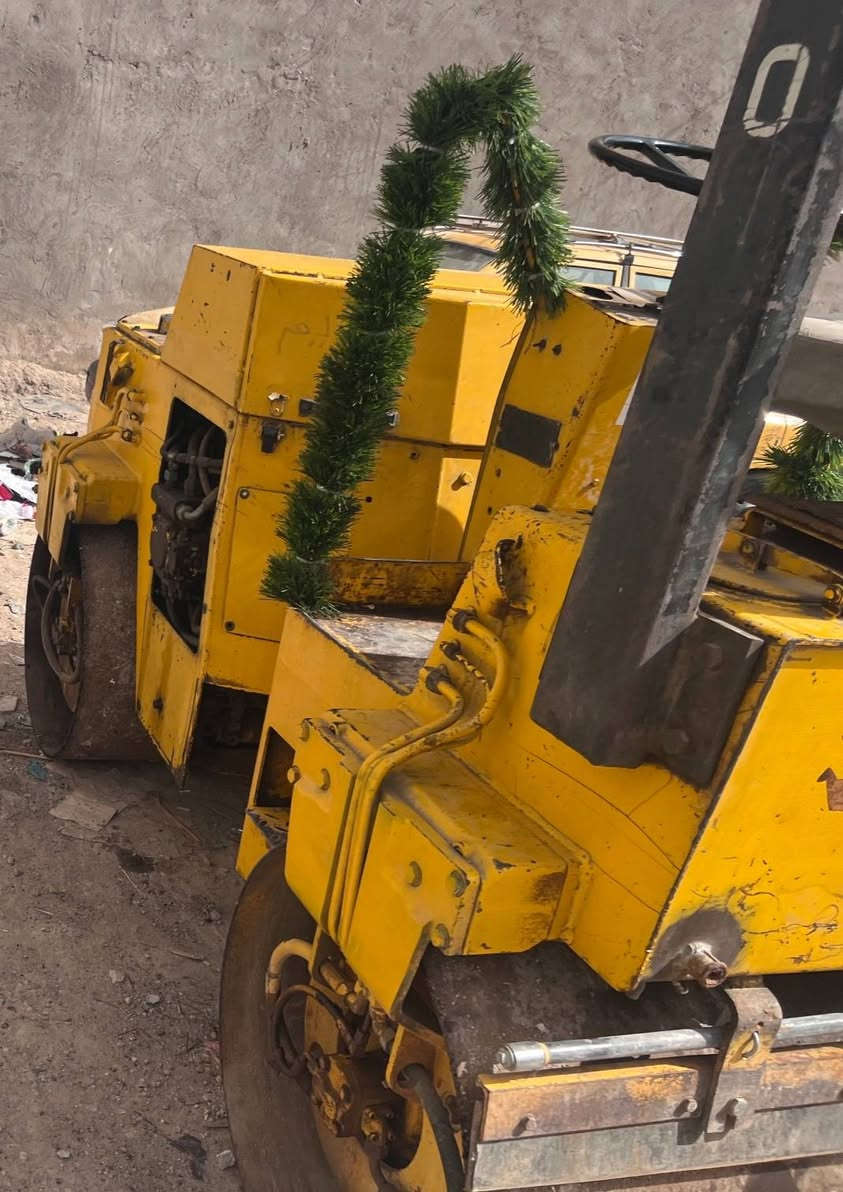 حادلة بوماك ٣ طن دبل ستيل بدون اوارق 
***********
