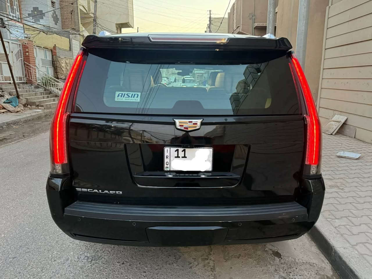 السلام عليكم
للبيع فقط 
كديلاك سكايلد بلاك ادشن اصل خليجي 
2020 
كفاله عامه من كلشي 
اعلى فئة ب الكاديلاك دبل رادار ودبل مساج 
مكان السياره الكوفة 
للستفسار *********** 
وتساب واتصال
