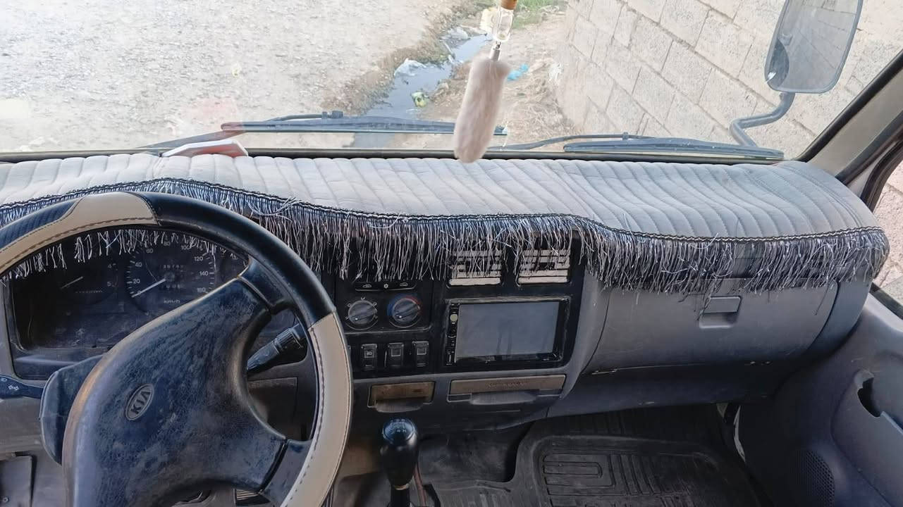 للبيع كيه فونتيره
رقم صلاح الدين موديل 97

سنويه لل 29تحويل مباشر 

محرك وكير وشاصي شرط 

السعر55وبيه مجال 

***********
