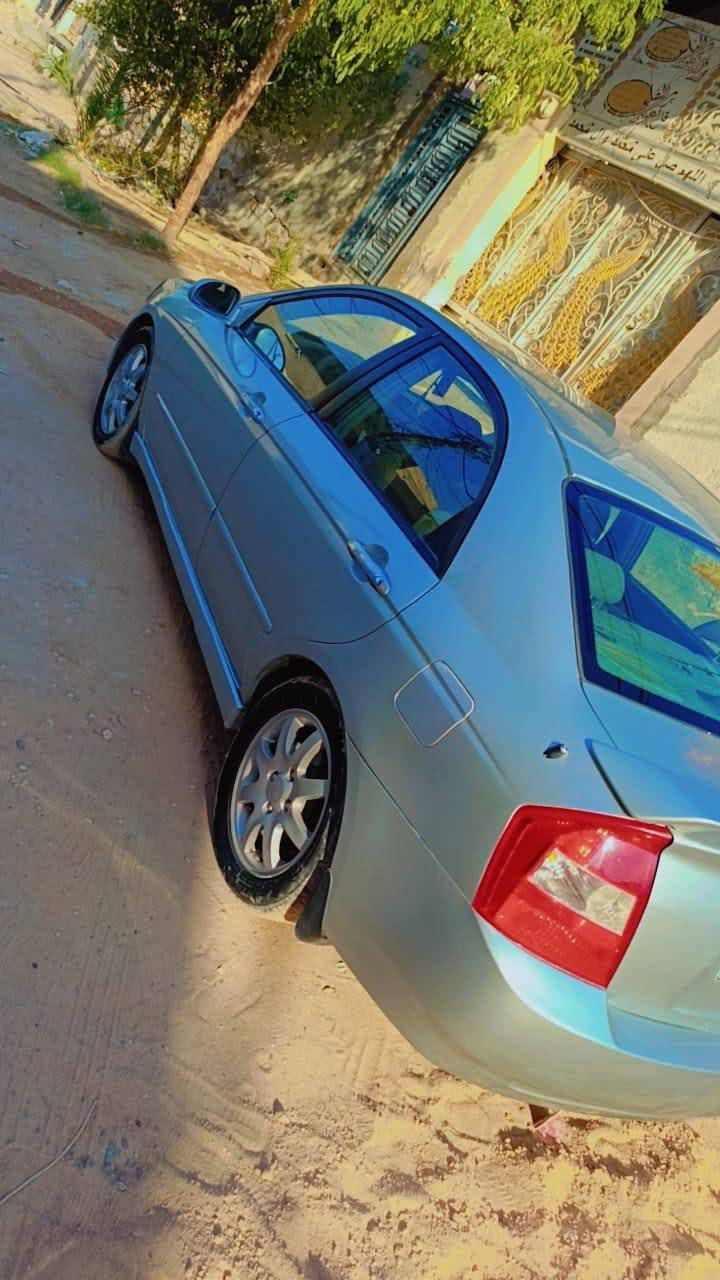 السلام عليكم كيه سبكترى للبيع موديل 2006 رقم نجف انكليزي وارد امريكه بيه طخه بسيطه مال امريكا بصف الايت خفيفه كلش سعره 72 بيه مجال تبريد مكينه كير خير من الله مكينه حجمه 2000 دوش اذا اكو مراوس همين تراوس اب اوبتمى صفره او سوناتا صفره مسجله على خط مكان السياره نجف للاستفسار اكثر اتصل الشراي تدلل ***********
