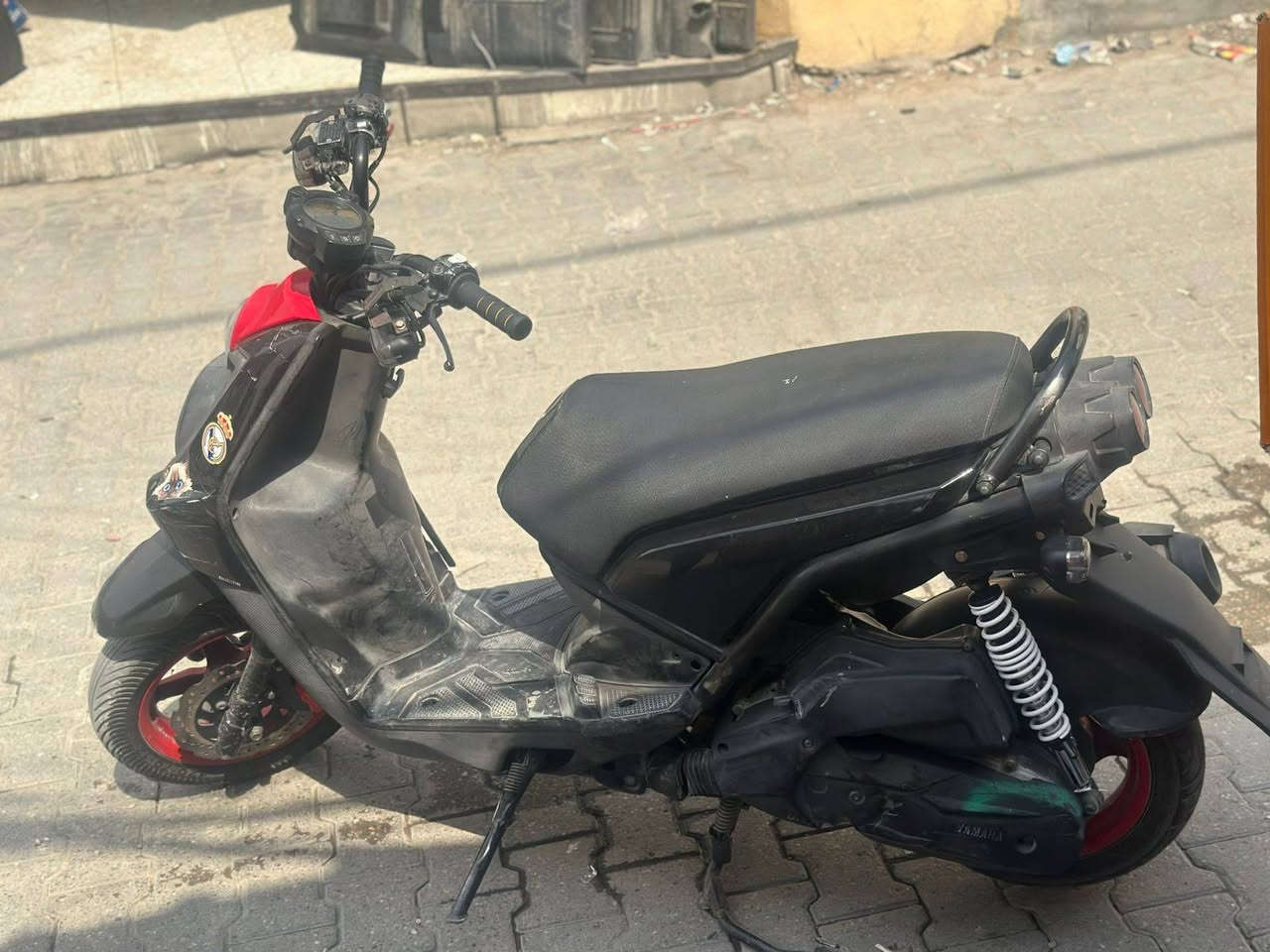سلام تليكم شبااب جبلي للبيع بلاديه مكينه مامفتوحه ماملعوب بيها بس دبلات خلفي مبدله السعر 900 مكاني بغداد المنصور وهذا رقمي ***********
