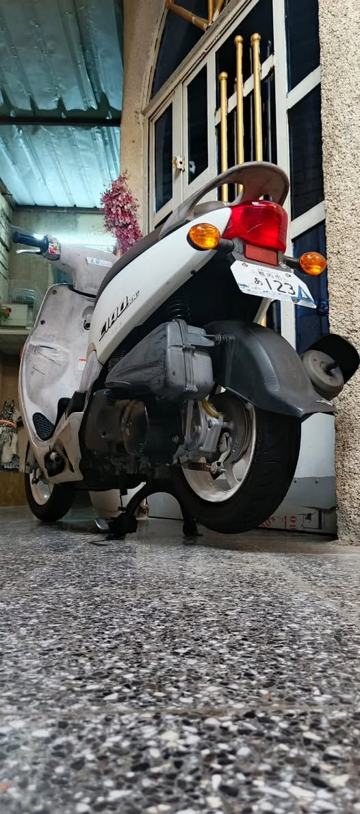 للبيع فلا رمبه جديده قبل 5ايام امنزله
بغداد المعالف السعر  امليون وميه وبيها مجال قليل 

***********
