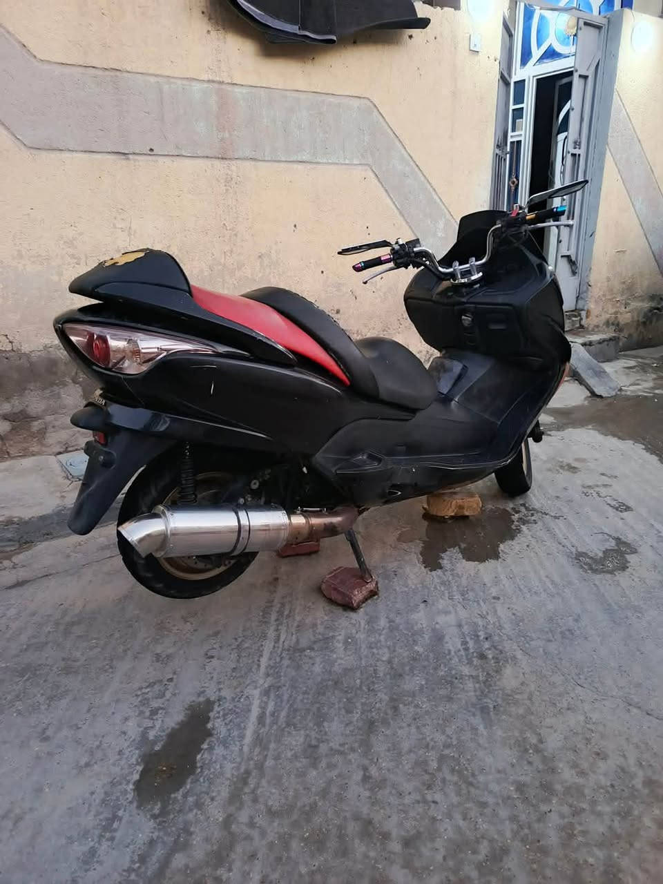 سلام عليكم دراجه فورزه 08 نضيفه دراجه معدل ١٣٠ نهضه فول جاهزه دراجه توني مسويلهه ادامه تواير زوج وبريكات وره كدام ودبلات نقصهه بس بنز كلج ويطيح من سعرهه مكاني ناصريه مركز شموخ *********** السعر ٨٠٠ دراجه مال جناي بس انه متوازي شاهد الله مابيهه خلل وشايلتني شيل وماتحب عطل بس انه متوازي علبيعه
