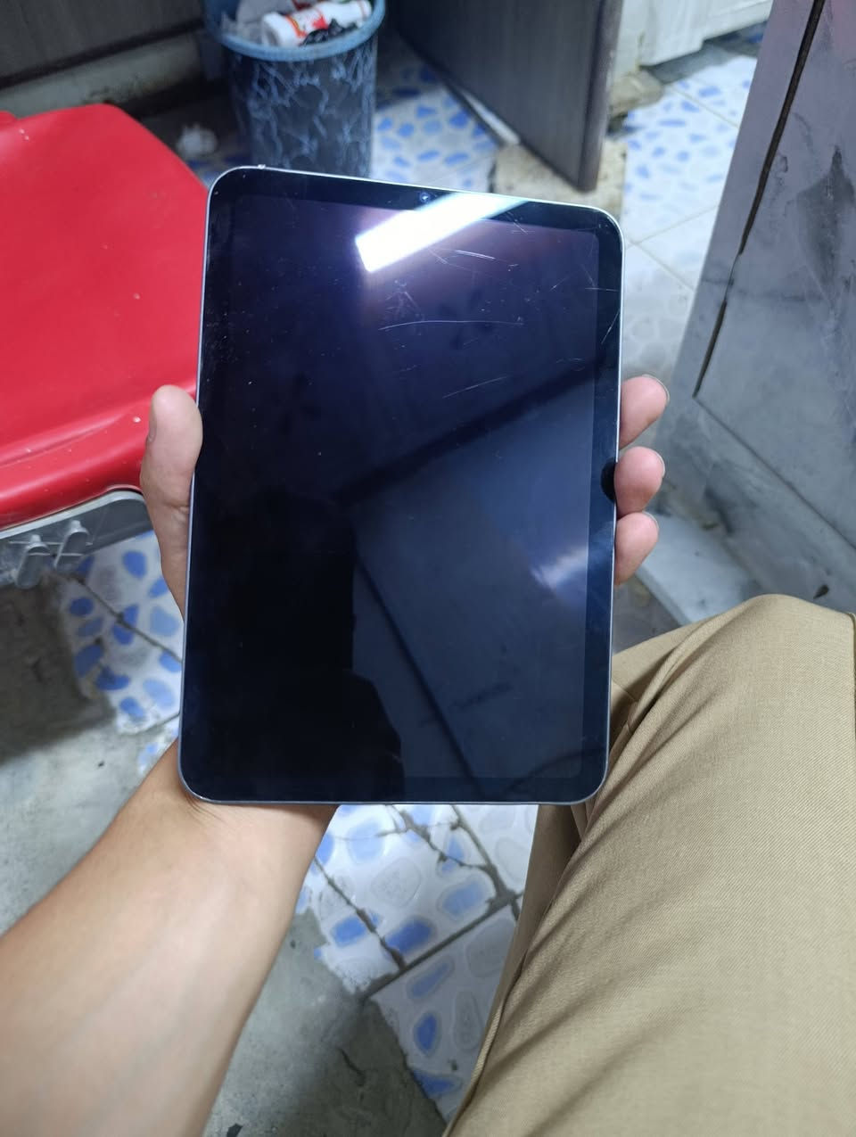 ايباد ميني 6 الجيل السادس، ذاكرة كبيرة 256GB،
- البطارية: 86% مبدلة اصلية تفصيخ - شحنها كلش زين
- الجهاز نظيف وشرط الفحص، كلشي شغال 100%
- مبدل بطارية فقط، الباقي كله بلادي

السعر: *500 الف وبي مجال للشراي*

المكان: بغداد - الشعب / السريدات
*ماكو توصيل 

للتواصل: ***********
