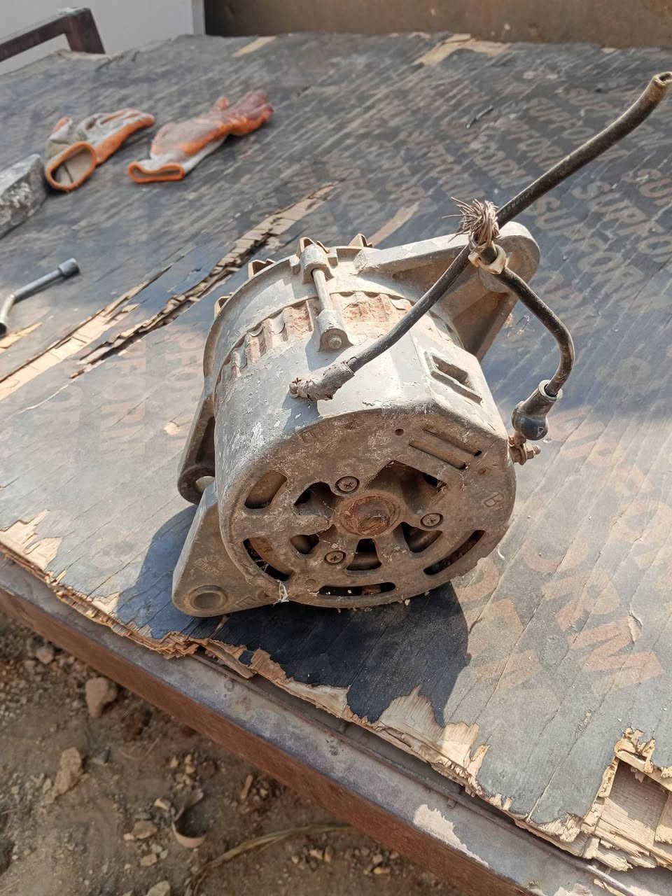 دينما • شفل حاويه • قطع غيار