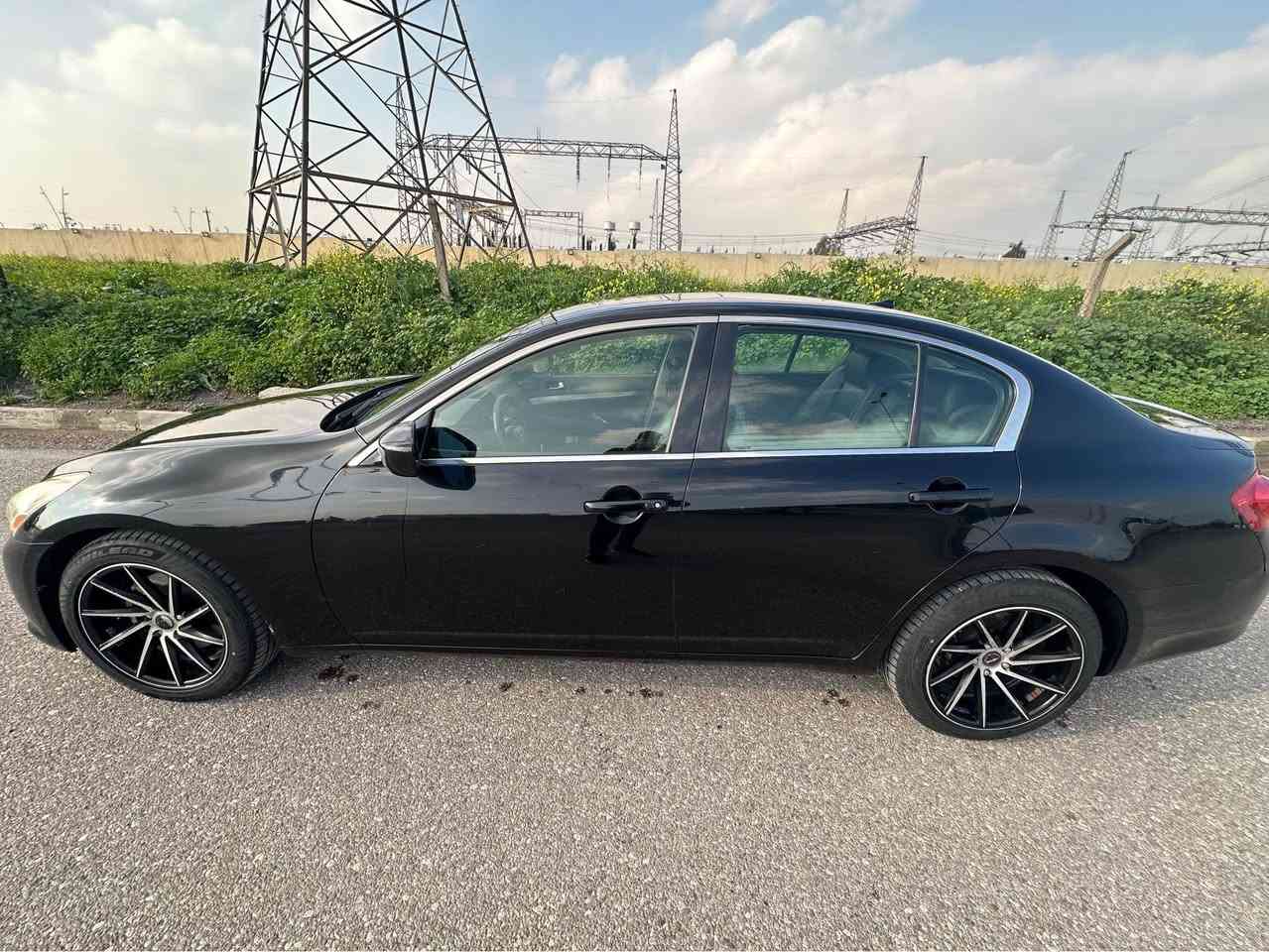 سياره فول مواصفات حادثه غرق ومبدل عقول وضفاير من دعاميه للدعاميه ماشيه ٩٠ الف ميل بيها تعديل جاملغ خلفي على بارد بدون قص او صبغ و اسفل جاملغ الامامي صور موجوده 

سياره مسويله صيانه كامله بلكات اوتو لايت نوزلات مجاول بطاريه تخم تايرات جديد دهن كير دهن بريك بنزات تبديل اكسل امامي جديد ودهن اكسل خلفي وبوش وكاردن صدر جديد مبدل منضومه تبريد راديتر وكمبريسر و مراوح و ماي راديتر يورال 

السياره عليها 

داون بايب

برمجه استخدام يومي جك انجن طافي

ويل فوزن تو سايد ١٨ نظيف بدون تصليح 

منضومه زينون او زوم بيها ضمان سنتين

شاشه obd تعرض كل تفاصيل سياره

نقص السياره تبريد ميشتغل كنترول الكشنات مديشتغل بس ماطور شغال 
سياره باسمي سنويه جديده وهزه جديده ورقم جديد جاهزه للتحويل سعار ٩٠ ورقه وبيها مجال للطيبين عنوان موصل رقم *********** موصل, نينوى
