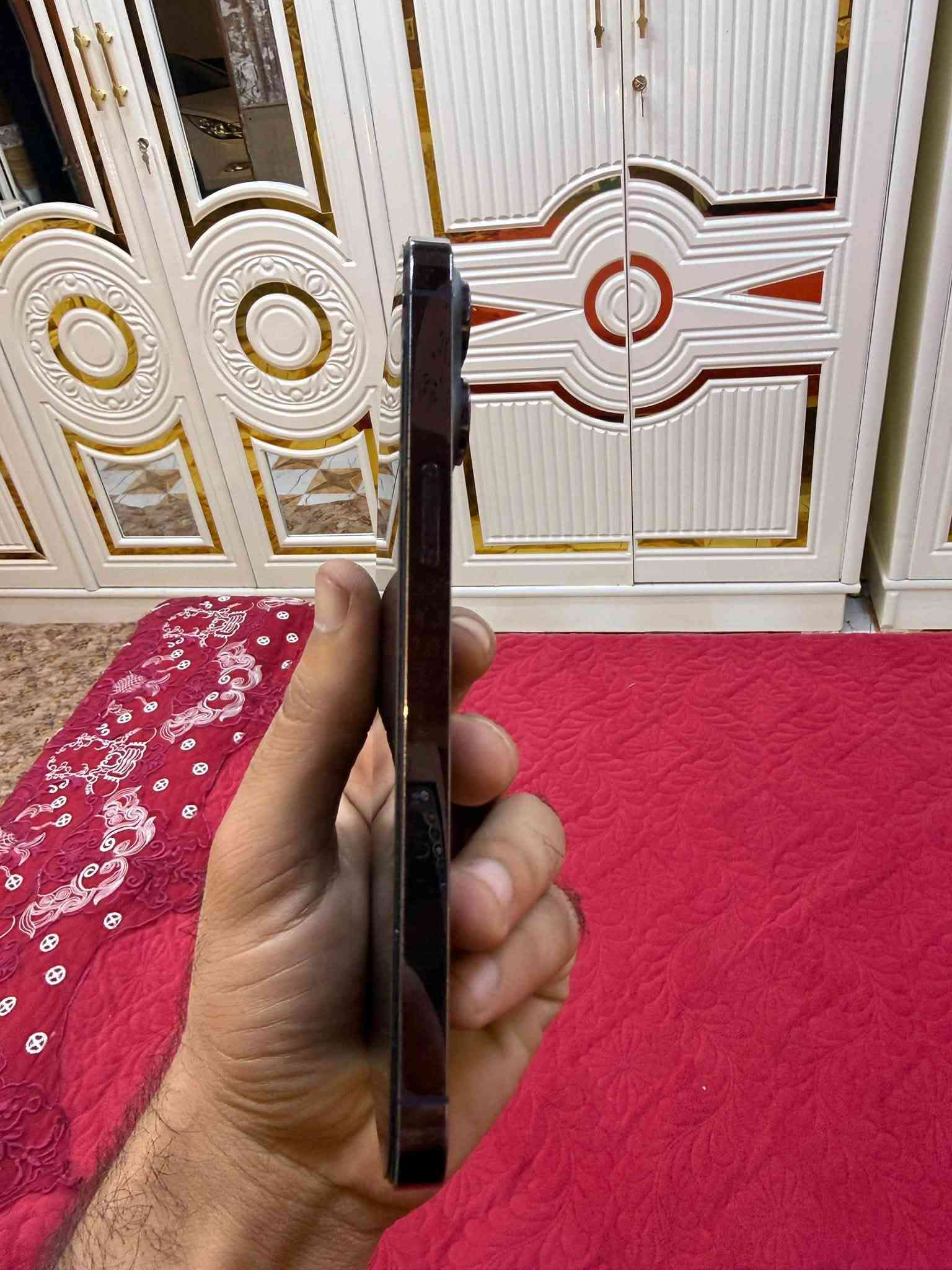 ايفون 14بروماكس 
ذاكره 256
بطاريه ٩٩معلايه
شريحه وحده 
عربي شرق اوسط AAA
نضافه ٩٠
مستبدل شاشه اصليه 
السعر ٦٥٠وبي مجال 
العنوان النجف الكوفه 
للاستفسار ع الرقم 
***********

