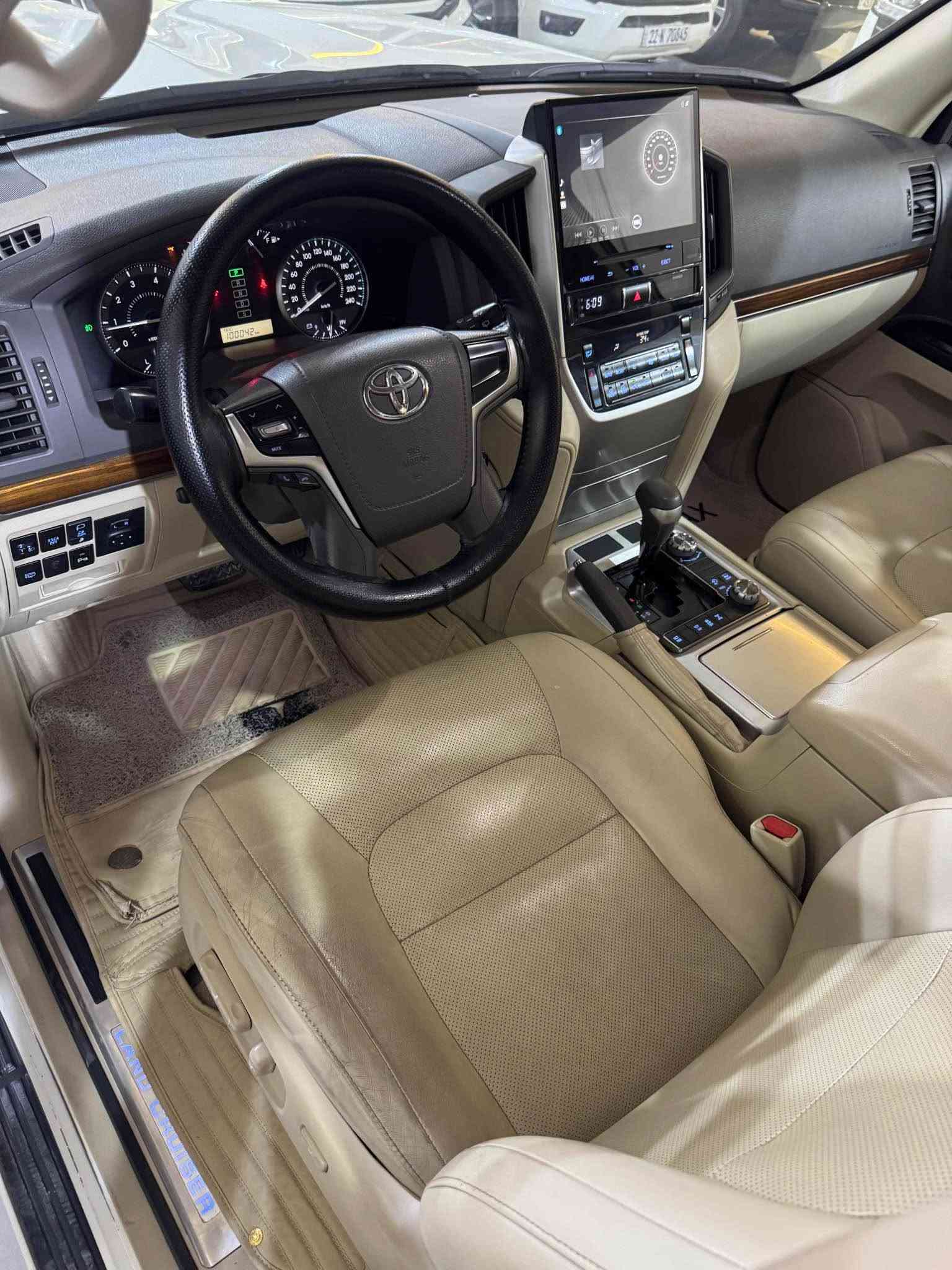 TOYOTA

LAND  CRUISER 

2018

GXR

WHITE    EDITION 

V8

4.6L

………………………………………………………………………….

تویوتا       لاندکروزەر  

2018    سپی  

8 پستن

مەکینە

4.6L

………………………………………………………………………….

وارد        خەلیجی

سفری     هەولێر

………………………………………………………………………….

100      هەزار        رۆیە

………………………………………………………………………….

مواسفات

کوشن   جلد

کوشن    کارەبایی

لایت   رەش 
 

شغال

تەبریت    مەرکەزیی

8  پەرەشووت

شاشە  بەرز 

بلاجکتۆر

لایت   زینۆن

حەساس

………………………………………………………………………….

بێ    بۆیاخ

بێ    تەزرە
 

بێ    تەحدیل

بێ   کرانەوە
 

………………………………………………………………………….

گێر  و   مەکینە   بەشەرت
 

هیچ  کێشەی  نیە

………………………………………………………………………….

رەقەم   و   سەنەوی   نوێیە

بەناوی    خۆمانە

………………………………………………………………………….

شوێن             هەولێر

معرض            جوهر

………………………………………………………………………….

 نرخ

………………………………………………………………………….

  
465                               وەرەقە أربيل, العراق
