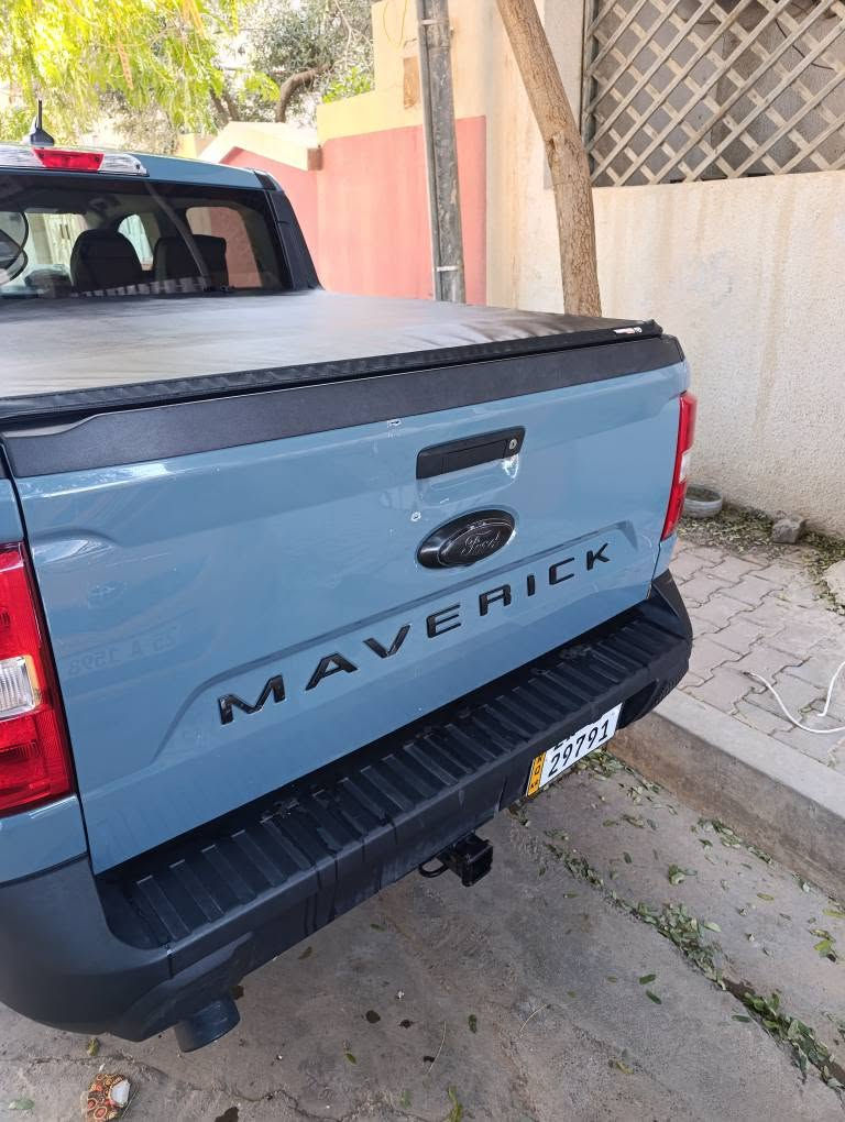 ------------------------------
السلام عليكم.. فورد مافريك بيك آب (Ford Maverick XLT) موديل 2022 للبيع.
المواصفات والتفاصيل:

* الفئة والنوع: Maverick XLT بيك آب (غمارتين) - وارد أمريكي.
* الرقم والسنوية: رقم شمالي جديد (مسطرة الهزة واللوحات الجديدة كاملة)، والسنوية باسمي شخصياً. التحويل أو الوكالة مضمونة وفورية وبدون أي تأخير.
* المحرك والكير: محرك بنزين 4 سلندر، سعة 2000 سي سي (2.0L EcoBoost) قوي واقتصادي جداً، كير أوتوماتيك (ماكينة وكير بحالة الوكالة وعلى الفحص).
* العداد (الماشية): 86 ألف كيلومتر فقط.
* الحادث والضرر: حادث أمامي بسيط جداً (مصلح تصليح درجة أولى وبشغل مرتب، بدون أي تأثير على الشاصي أو الدواخل - الايرباج سليم وبشرط الفحص).
* المواصفات: مواصفات عالية XLT (شاشة لمس كبيرة، كاميرا خلفية، تحكم ستيرن كامل، مثبت سرعة، أنظمة قيادة متعددة، رادار، تبريد ثلاجة، داخلية نظيفة جداً بحالة النظير، وباقي الصدر والميكانيك جاهز ومكفول من كلشي).

مكان تواجد السيارة الحالي: كركوك
ملاحظة لأهلنا في كافة المحافظات: السيارة متواجدة في كركوك وجاهزة للفحص في أي مكان يعجبكم.
السعر المطلوب: 170 ورقة (دفتر و70 ورقة)، وبيها مجال بسيط للطيبين بعد المعاينة والشوف.
للتواصل والاستفسار (موبايل + واتساب):
📞 ***********
------------------------------ كركوك, العراق
