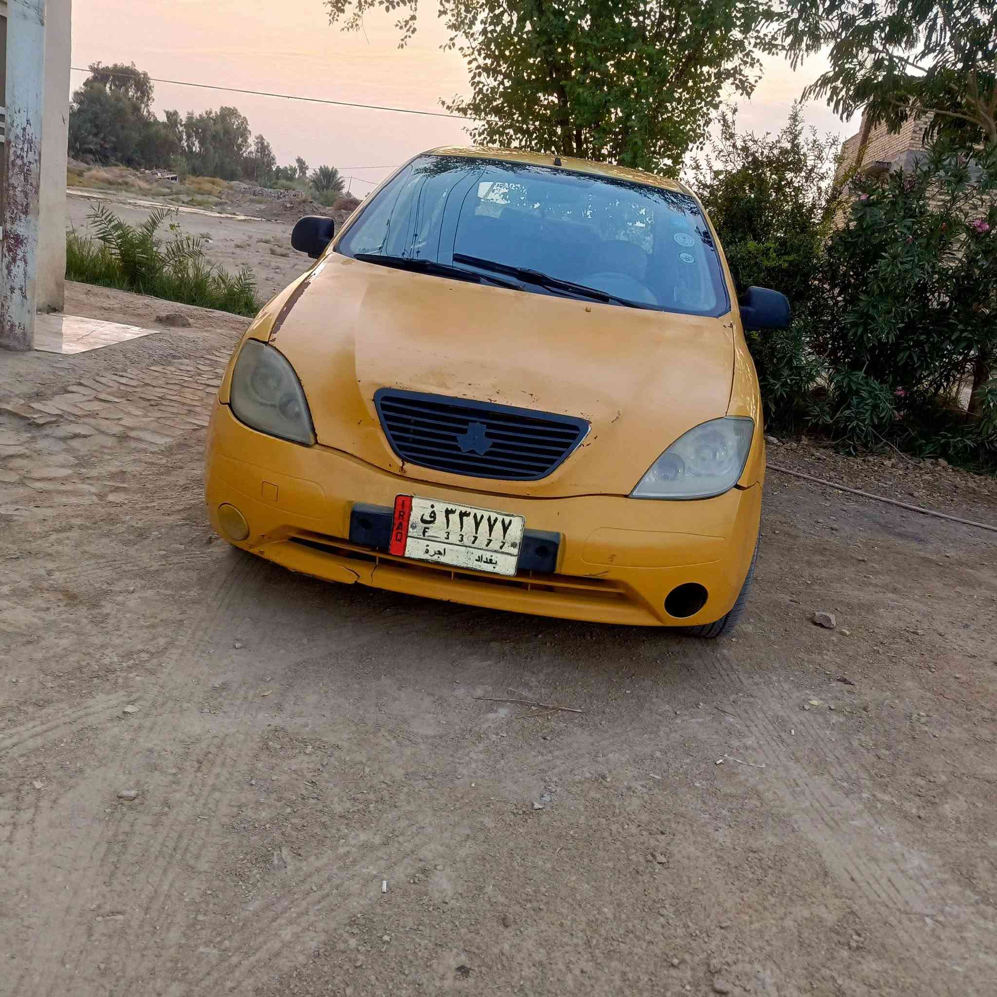 يأبه سلام عليكم وينه ليدور زين ومناسب وبسعر بس 22طيبه مديل 14 جاهزه مجهزه مكينه ستوني مجفته بعدهي عل سحك كير حلو كهربائيات كله شغاله تبريد بس غاز شرط شادله زنون مال جكساره عالي  سياره ناعمه وحلوه قطره خياس ما بيه رقم بغداد مميز راعيه بل ديوانيه سنويه صارله 16يوم من صقطت مصفره هيه وغرامات للبيع ولمراوس مكانه ديوانيه الحمزه الشرقي ولشراي يدلل لتواصل ***********
