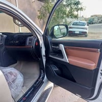 لندكروز • ٢٠١١ • ٨ سلندر