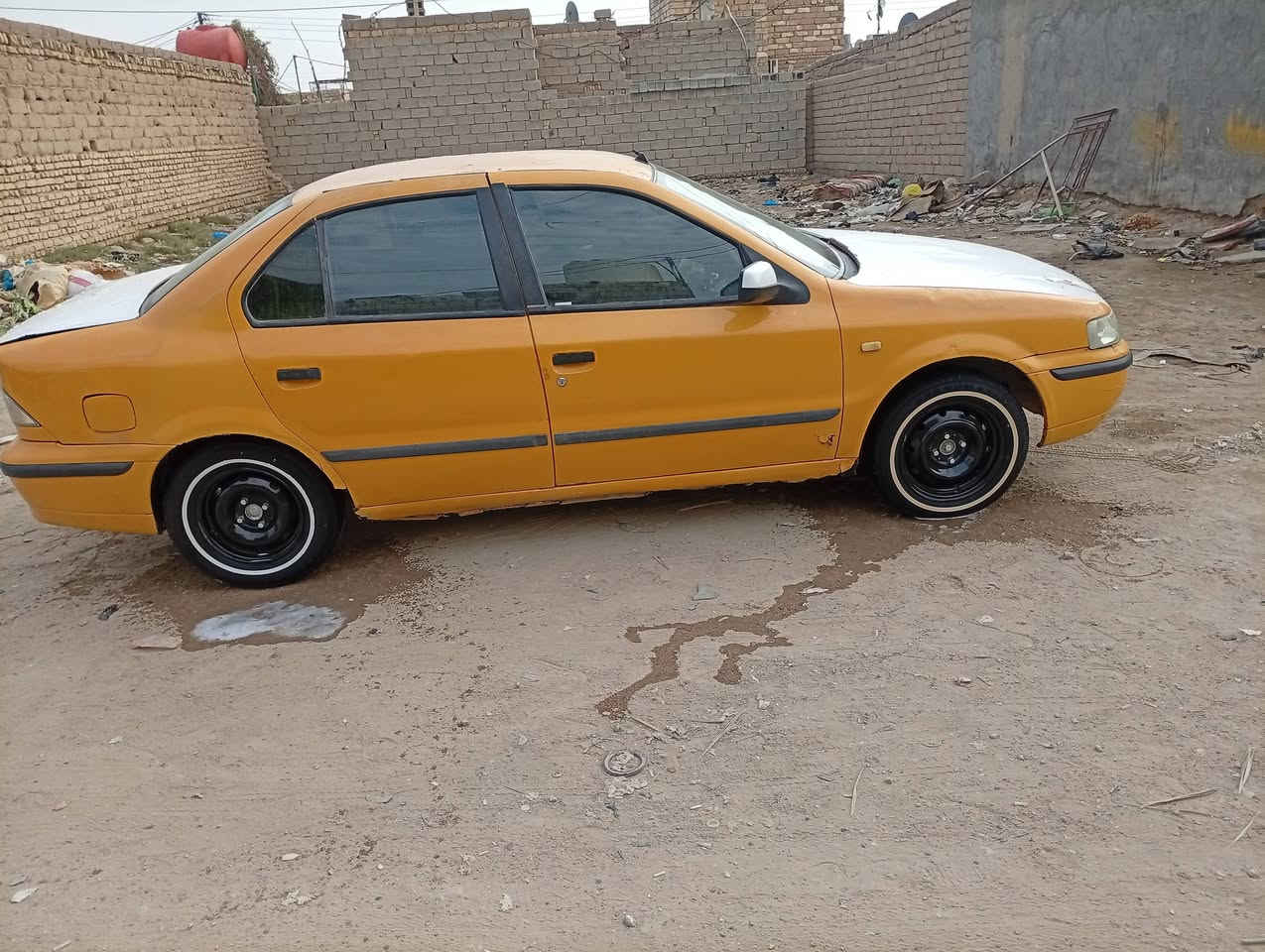 سلام عليكم سمند موديل 2012 بكلايت كريستال مكفوله من ضربه وتبديل وصبغ مكينه وگير وحداديه.وتبريد ثلج شرط    وتخم تايرات توني شادهن بلخطه كهربائيات كله شغاله رقم بصره ألماني تحويل ثاني يوم هيئه وغرامات عله مشتري مكان الناصرية تضحيه سعر 17 وبيها مجال قليل حگ جيتك  رقم ***********
