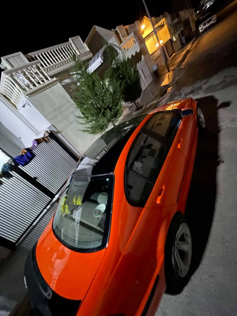 بي ام ٣٢٥ • ٢٠٠١ • ميكانيك وجير مضبوط