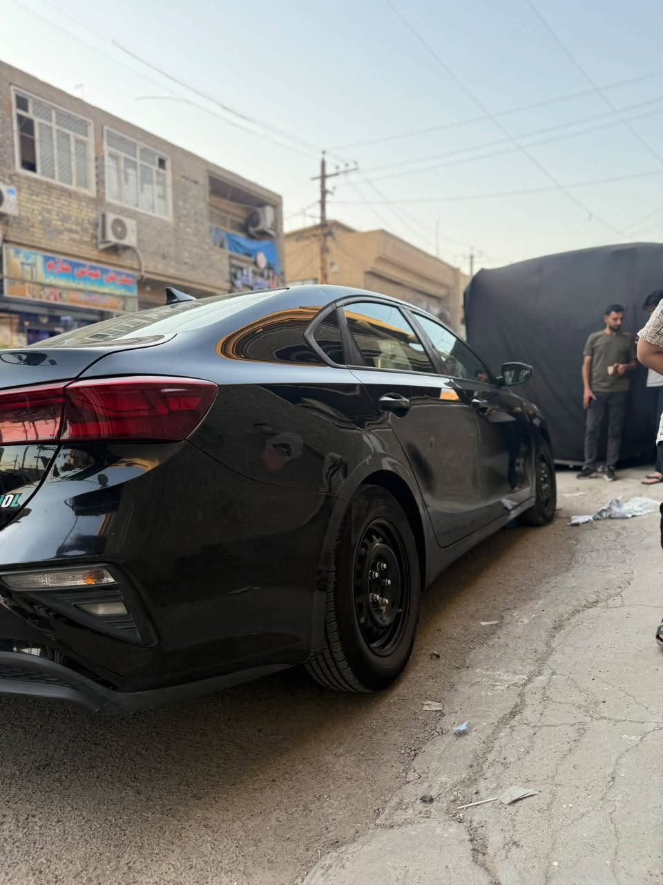 كيا فورتي موديل 20  ماشية 85  (كير عادي كير عادي) رقم اربيل

حادثها جاملغ وبنيد  بدون ايرباك بدون دواخل

 سنوية منتهية سيارة جاهزة وخير من الله

مكينة وكير وحدادية كله كفاله التبريد ثلج فقط بيها شخوط صفحة السايق امكحلهن
اتريد وكالة اتريد تحويل حاضر ورسوم السنوية واي شي يترتب ينخصم من سعر السيارة 
السعر 107 وبي مجال للشراي 
رجاءا ماعجبك المنشور اعبرة وصلي على محمد 

مكان السيارة بغداد/ للاستفسار الاتصال 
***********
