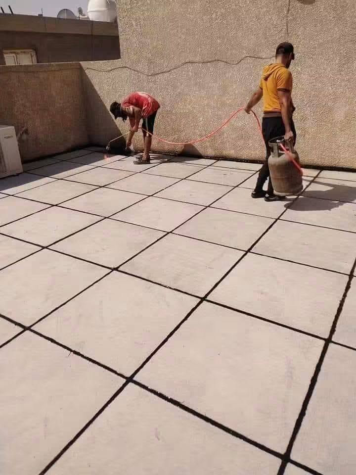 مستعدون لعمل الزفت + الماستك
***********
