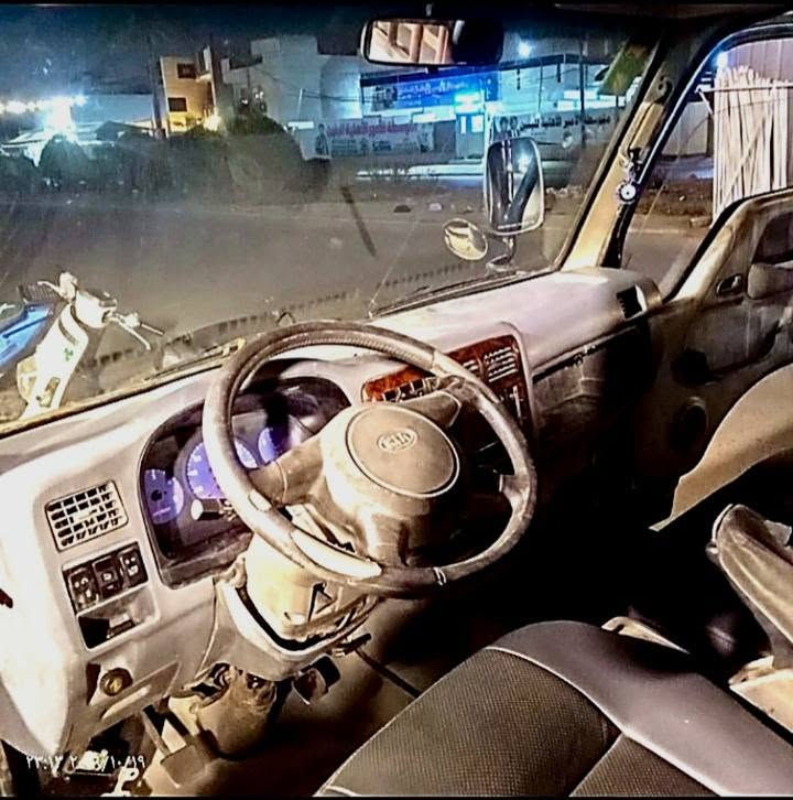 كيا حمل • موديل ٢٠٠٠ • اكسل تعبان
