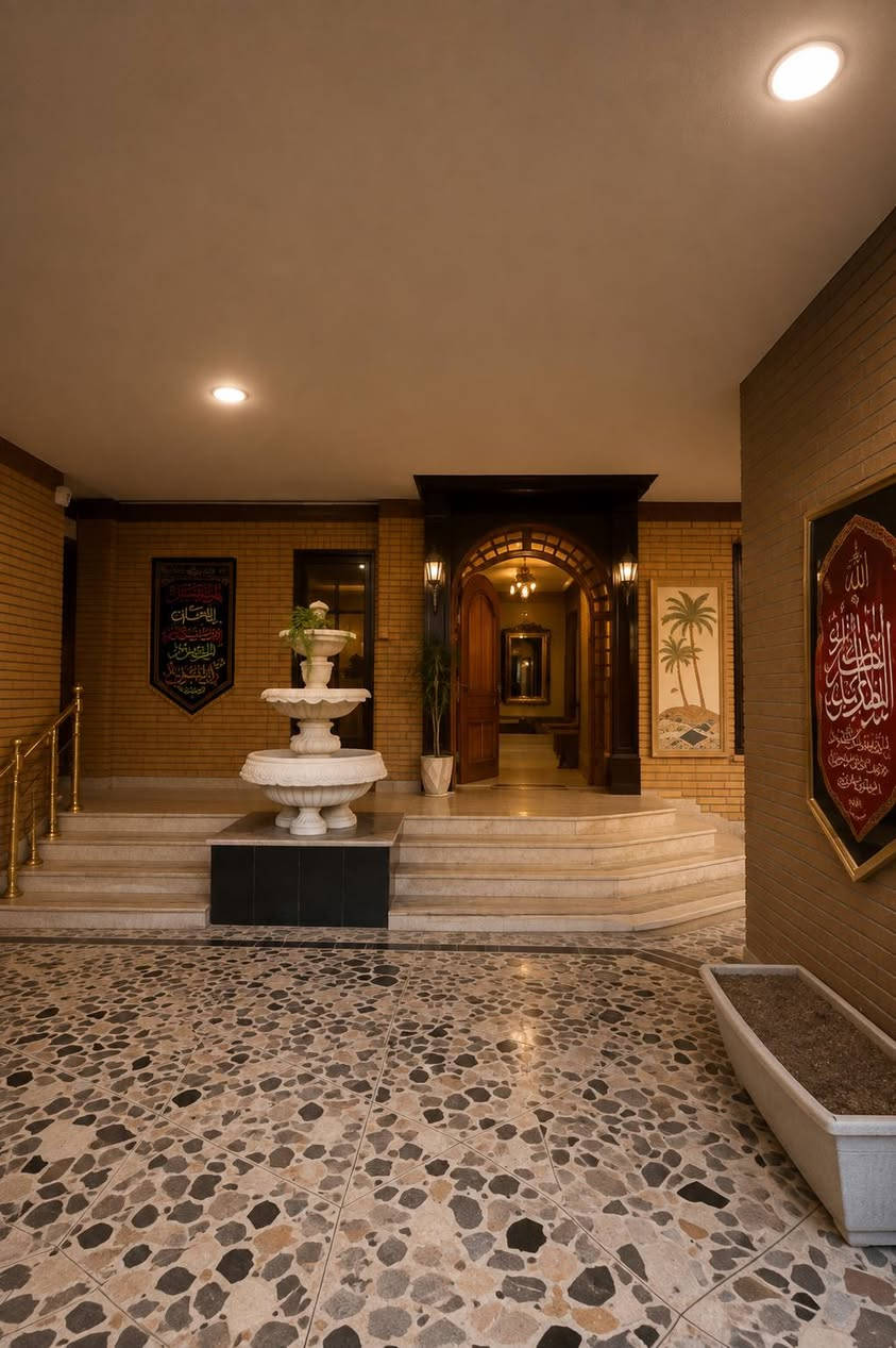 🏡 بيت فاخر للإيجار – العرصات / قرب باباروتي
📍 موقع مميز في منطقة العرصات، بالقرب من الكرادة خارج

📐 المساحة: 600م²
🛏 عدد الغرف: 7 غرف
🛋 مؤثث بالكامل بأثاث راقٍ وجاهز للسكن

🏠 تفاصيل العقار: ⭕️ غرفة استقبال
⭕️ صالة واسعة
⭕️ غرفة طعام
⭕️ مطبخ حار وبارد
⭕️ مكتب
⭕️ سويت منفصل عن البيت
⭕️ غرفة عاملة
⭕️ 4 حمامات
⭕️ كراج سيارات
⭕️ حديقة صغيرة

✨ عقار مميز بمساحات واسعة وتأثيث راقٍ، مناسب للسكن الفاخر أو كمقر للشركات والمنظمات.

💰 للاستفسار عن السعر:
اكتب تم في التعليقات أو راسلنا مباشرة لمعرفة التفاصيل.

📞 للتواصل والاستفسار:
***********
📲 متوفر واتساب

🟩 نستقبل جميع العروض والطلبات العقارية.
🟩 نوفر تصويرًا احترافيًا وترويجًا مميزًا للعقارات.

✨ عقارات الأكرم… ثقتكم عنوان نجاحنا.

#عقارات_الأكرم #عقارات_بغداد #عقارات_العراق #العرصات #الكرادة_خارج #بيت_للإيجار #فلل_بغداد #بيوت_فخمة #عقار #استثمار_عقاري #شركات #منظمات #LuxuryHomes #BaghdadRealEstate #IraqRealEstate
