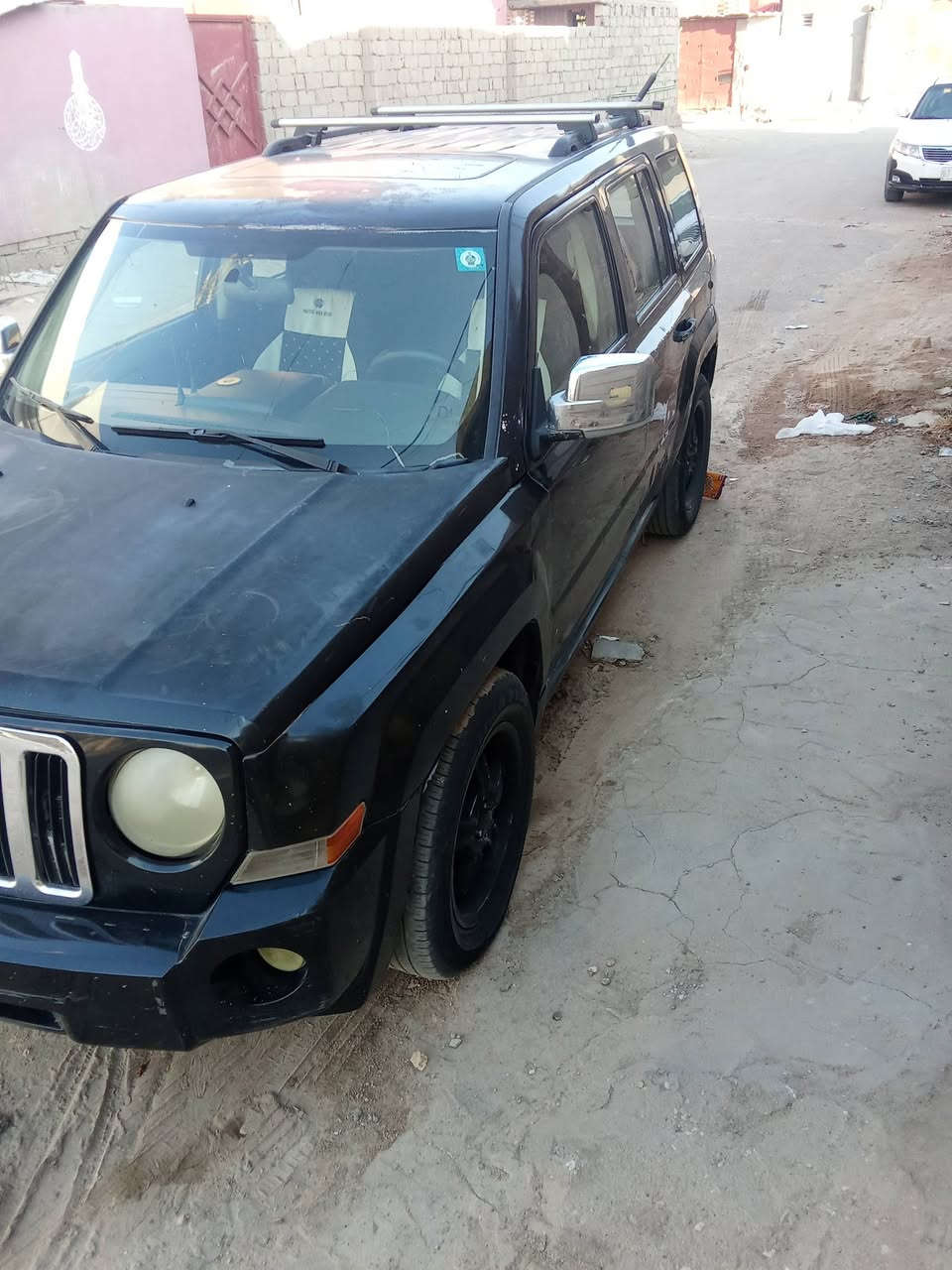 السلام عليكم
سياره جيب مديل 8 محرك بلادي 2400vvt
لون اسود بيه اشويه جراد قماره وبنيد صدر جديد تبريد شغال  كهربائيات بيهن نقص  كامره دواره 
مواصفات عاديه السغر 65$ العنوان بابل الشوملي
***********
