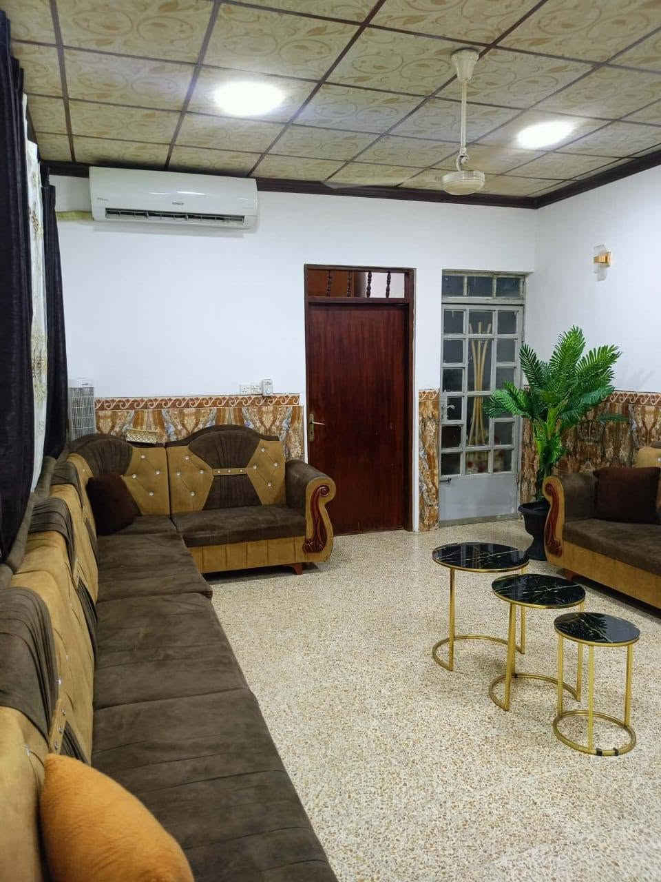 حصريا لدى مكتب صكر الهاشمي العقار دار للبيع مساحه 170 متر حي القوسيات على شارع تلكيف قرب قرب مولده النعيمي كامل خدمات ماء كهرباء تبليط سعر 85 بمجال للاستفسار اتصال على الهاتف *********** بي واتساب *********** مراجعه مكتب صكر الهاشمي
