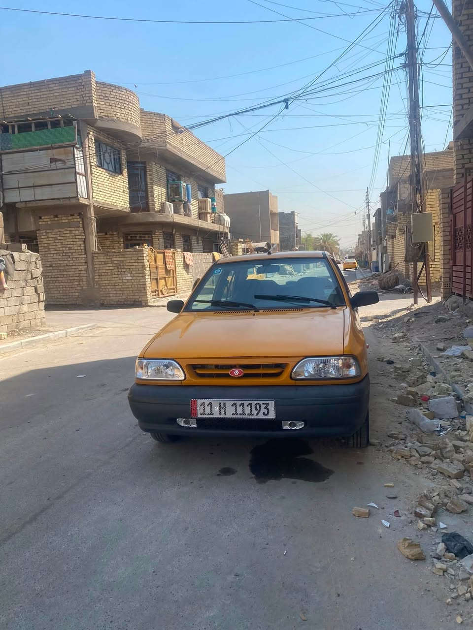 سلام عليكم سايبا ١٨ السيارة الوجبة الأولى رقم مميز مكينة قبق فافون الوجبة الأولى كير ومكينة وشواصي وتخم تاير وتبريد مكفول السيارة خير من الله مابيها نقص مصفرة هيئة وغرامات بأسمي هزة وسنوية جديده عنوان بغداد حي الجهاد السعر ٤٣ وبيها مجال الرقم ***********
