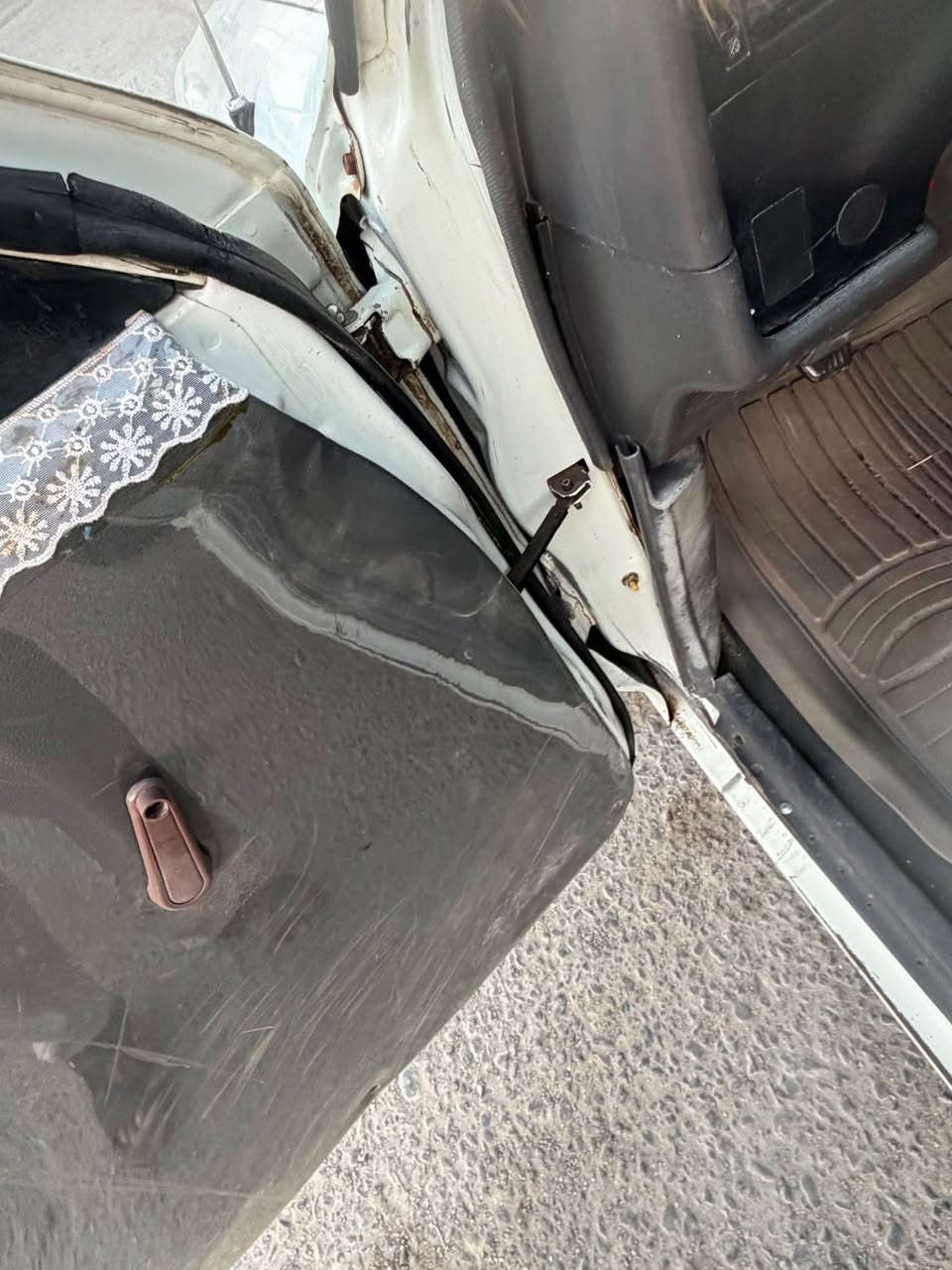 السلام عليكم بيكم موديل 92 رقم بغداد باسمي تحويل مباشر مكينه وكير كروسيده كارتون شاصي كفاله تخم تاير جديد حداديه جديده كهربائيات جاهزه من كلشي سياره مكفوله كفاله عامه من صبغ وضربه سياره جديده جديده كارتون احلى من صوره 
العنوان البصره سفوان 
السعر 65 وبيها مجال 
الرقم ***********
الرقم *********** البصرة, العراق

