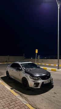 سيراتو • ١٦٠٠ • ضرر امامي يمين