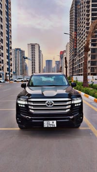 لاندكروز GXR • ٢٠٢٣ • ماشي ٣٨٠٠٠