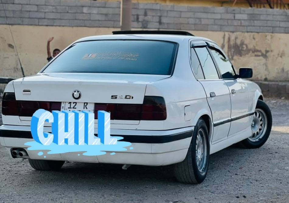 للبيع حجم 530/محرك  شرط  فل/ بدون صبغ بدون اي ضرر
رقم دولي كابون بانزين سنويه بسمي اني شرعيها 
كهربائيات كلها شغاله لايت زينول سلايت وجامات كهرب
سياره ما تصرف عليها شي السعر 45وبيها مجال للاستفسار الاتصال عل الرقم التالي غير متواجد عل فيس 
*********** هذا اتصال فقط
***********هذا واتساب فقط

نص مكتوب في الصور:
- CHILL