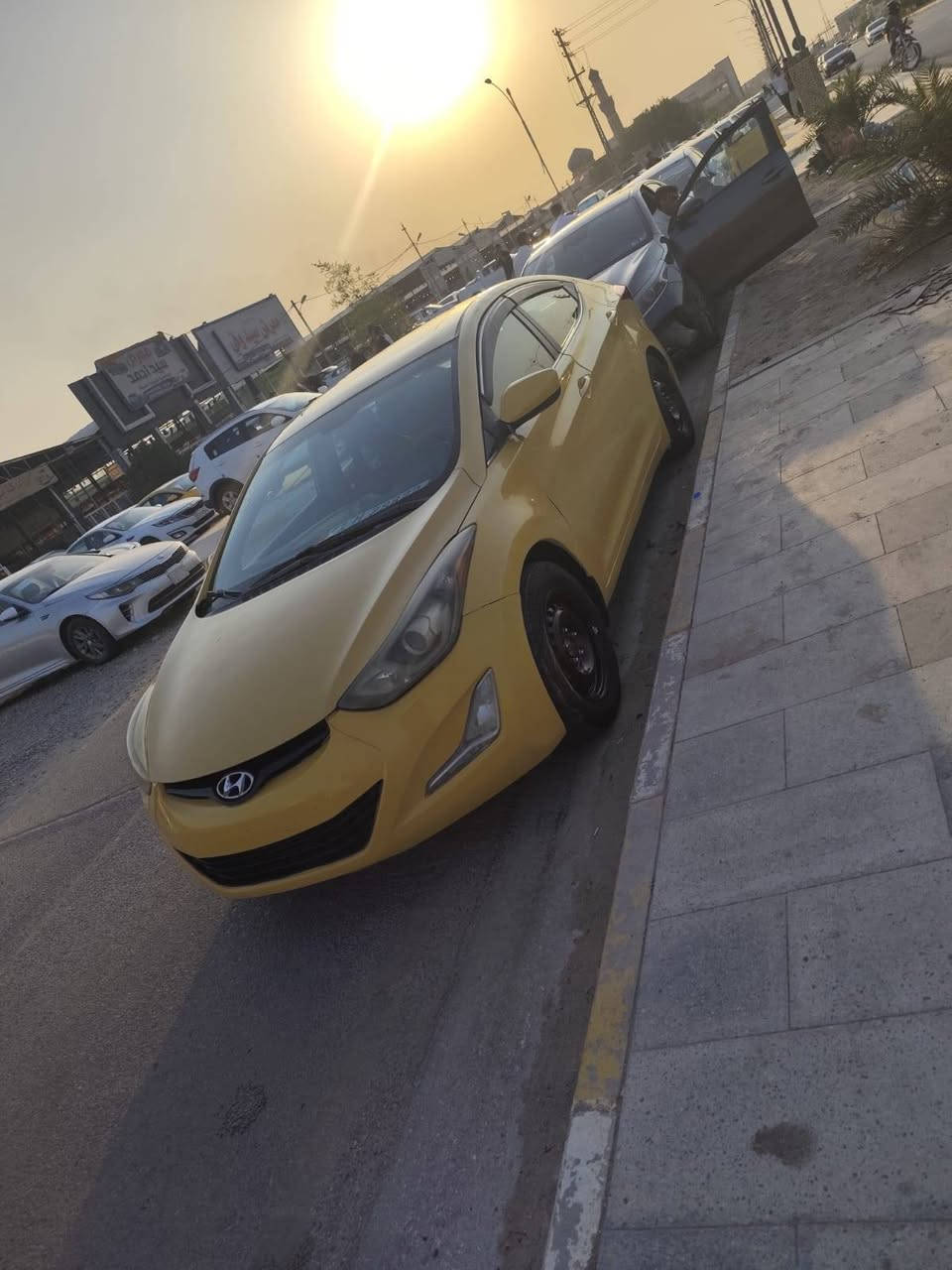 النترا 
2015

أمريكي مكفوله مكينه دوش 2000 المكينه من اسبوع شاده 
السياره جاهزه من تخم تاير 
و حداديه ما عايزه شي السياره
السعر 95 وبيه مجال
مكاني سوق الشيوخ كرمه بني سعيد
رقم الهاتف اتصال أو واتساب  ***********
مستعجل على بيعه عندي مريض
