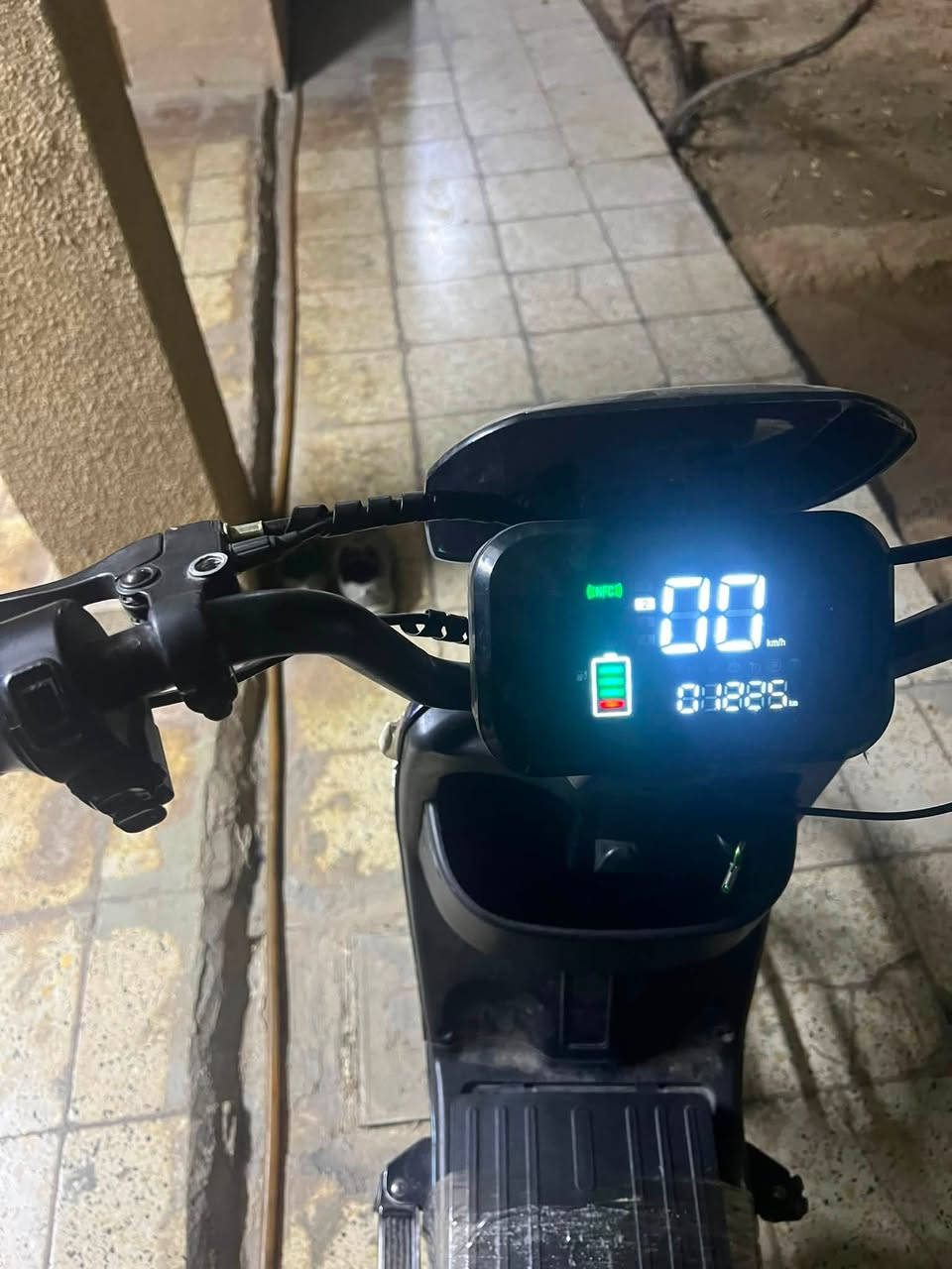 السلام عليكم بايسكل شحن للبيع السعر 140 بي مجال الرقم ***********
