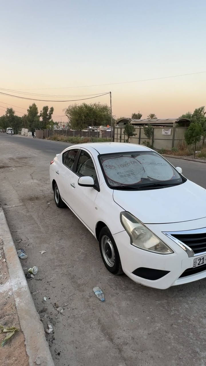 نيسان سني هندي
 موديل : 2020 
الضرر :  نص جاملغ امامي / بارد بالباب الخلفي 
الممشى : 110 الف
السيارة حلوة ومرتبة للاخير 
السعر : 100 ورقة

***********
