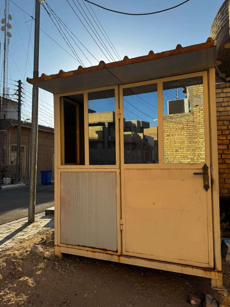 غراض بيت للبيع ابسعر مناسب الشراي يتواصل خاص او ع هذا رقم ***********واتساب مكاني كربلاء
