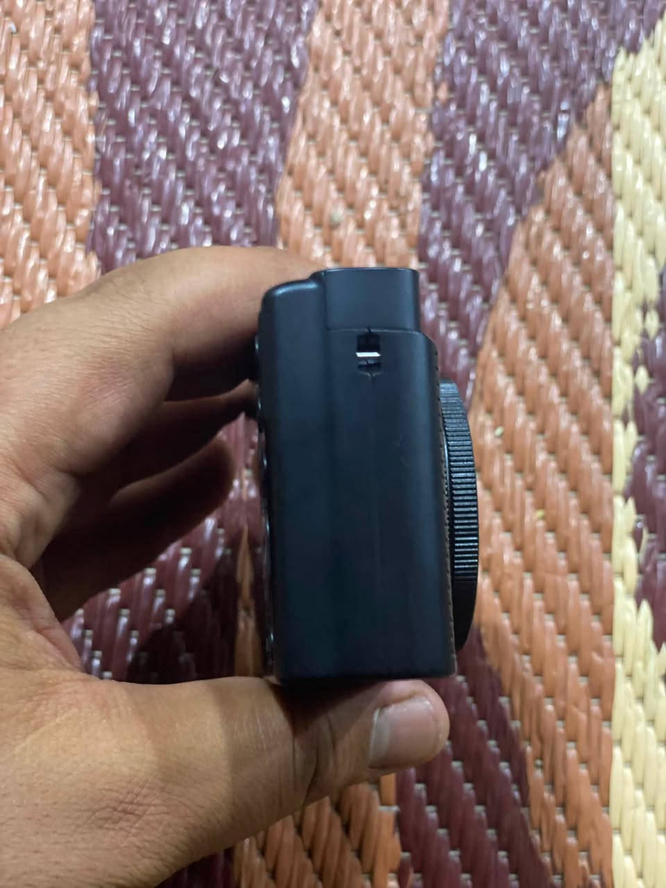 سلام عليكم كامير 4k جديدة كامل ملحقاتها شاشة قلاب نضيفة تخبل تصوير يخبل وياها رام سعرها 60 وبيها مجال مكان نجف ***********
