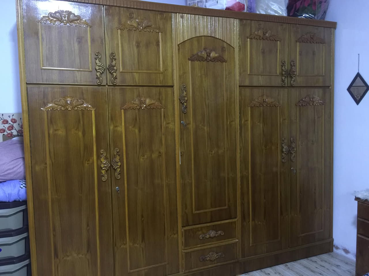 السلام عليكم غرفه نوم للبيع صاج سعر ٧٠٠بيها مجال بسيط
المكان موصل حي الكرامه *********** تواصل عل رقم او خاص مفتوح
