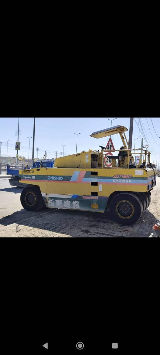 حادلة للبيع ، كاوسكي مكينه ازوزه ٧ تاير حجك كبير ، منفيس *********** سعرها شدتين ونص ، غير متواجد عالفيس اتصال فقط***********
