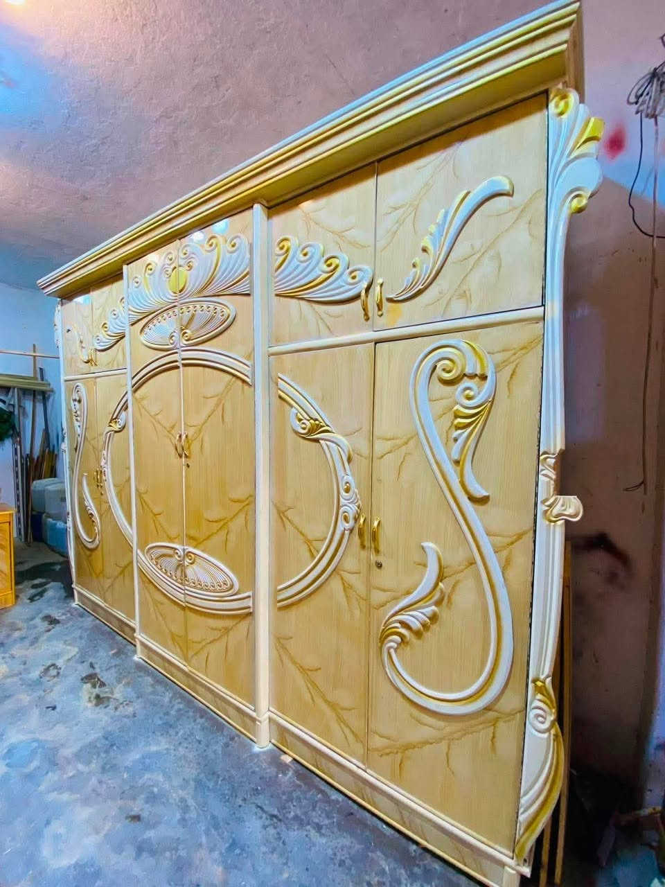 البيعع ***********السعررر 750 داخل خارج صاج
