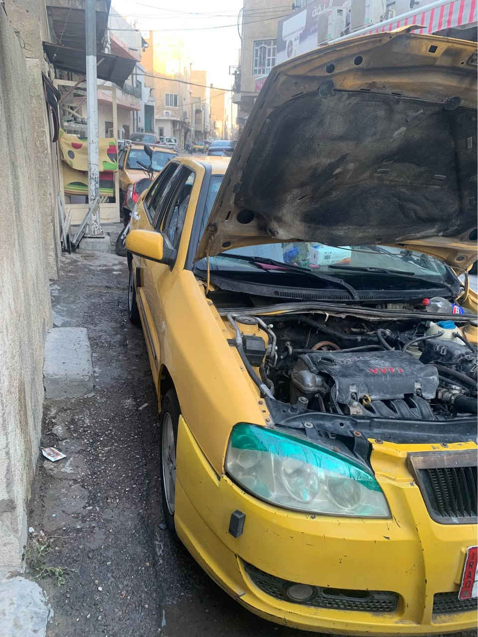 سلام عليكم اخوان شيري كوين مديل ٢٠١١ محور مكينه كير كورلا بيكاجو ١٦٠٠  تحوير ليث الواسطي اخوان مكينه وكير كفاله تبريد ثلج اربع جامات كهرباء شاشه وكامره خلفيه  تخم تاير جدد سياره جاهزه لاخر حبايه كبل تشتغل بيها بشارع اخوان بيها طخطه خفيفه كدامكم مبينه بالصور مكاني الاعظميه رقم الهاتف *********** 
السعر ٣٠ بيها مجال حك الجيه بغداد, العراق
