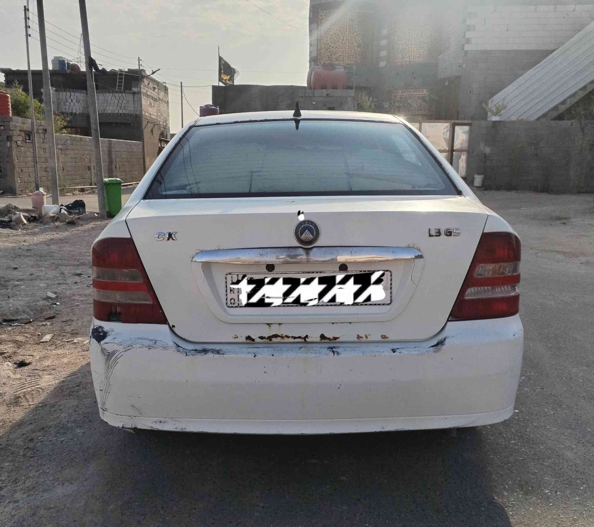 يا الله جيلي سي كي موديل 2013 رقم بصرة الدولي سنويه لغايه 2031 مكفوله من الضربه والتبديل  محرك كورله كير عادي تبريد ثلج كهربائيتها كلها شغاله سنتر لوك لايت زنون مري كهربائيه باتري جديد السيارة بأسمي شرط التحويل ب30 وبيها مجال البصرة كرمة علي *********** وتساب
