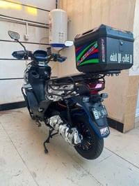 شحن • ٣٠٠٠ واط • ٦ بطاريات