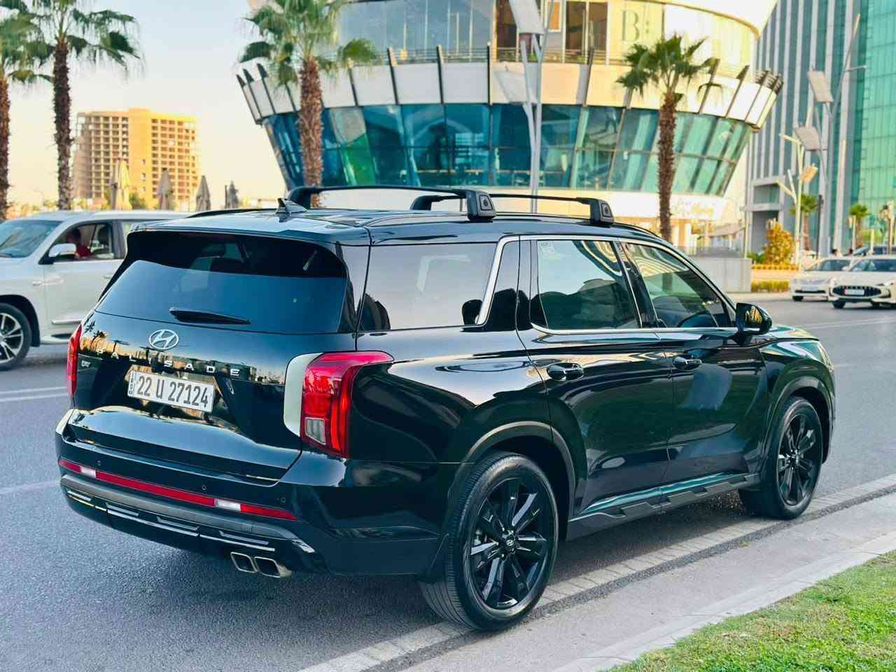 ‎‏ Hyundai-Palisade XRT-2024
موديل  : 2024
السياره مرقمه اربيل - رقم و فحص و هزه و سنويه جديده لحد 2030 
محرك 3600 - V6 
ايرباكات سليمه 
ماشية 40 الف
لون اسود
عداد دجيتال
فول
فتحة السقف - سيلايت 
بصمه
رادار امامي و جانبي 
حساسات امامي و خلفي و جانبي 
كشنات خزن ميمورى 
شاشة كبيره متصله 
كاميرا 
كشنات جلد و هيتر 
صندوق كهربائي 
بريك بصمه
ويل كب كروم 
حجم تايرات 20
رادار امامي و جانبي و خلفي
لايت ليد LED
تحديد سرعه 
تحكم ستيرن
٧ راكب كشنات vip 
مانع انزلاق و مانع انحدار 
اشاير بالمري 
وضعيات متعدده للقياده 
السياره بدون صبغ - بيه تعديل PDR راس بند فقط 
ايرباك سليمه 
السعر 277 مرقم كامل 
عنوان : اربيل- معرض اربيل كارس 
رقم تلفون ☎️ و واتساب
***********☎️***********
